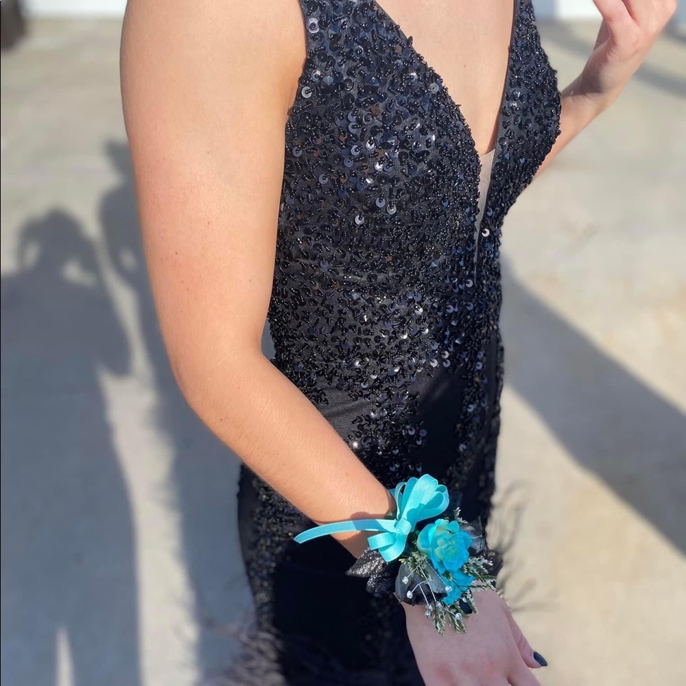 Jovanni prom dress